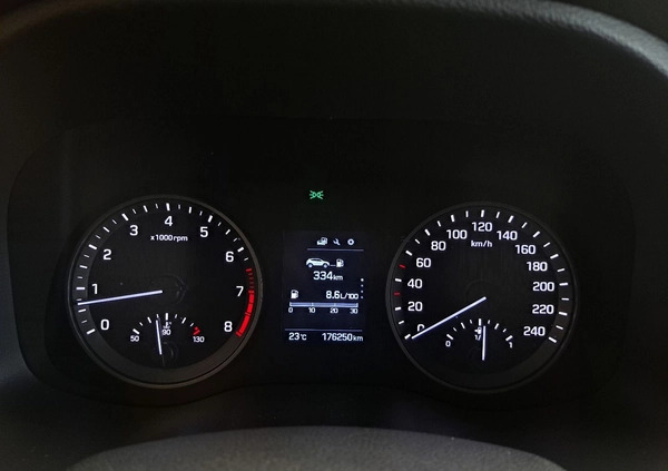 Hyundai Tucson cena 61900 przebieg: 176247, rok produkcji 2015 z Kraków małe 497